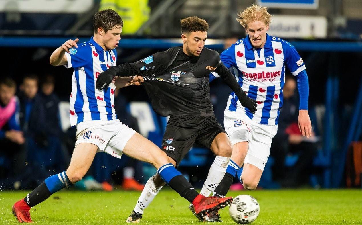 战绩不佳成 战绩不佳成