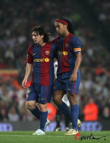 根據數據統 根據數據統